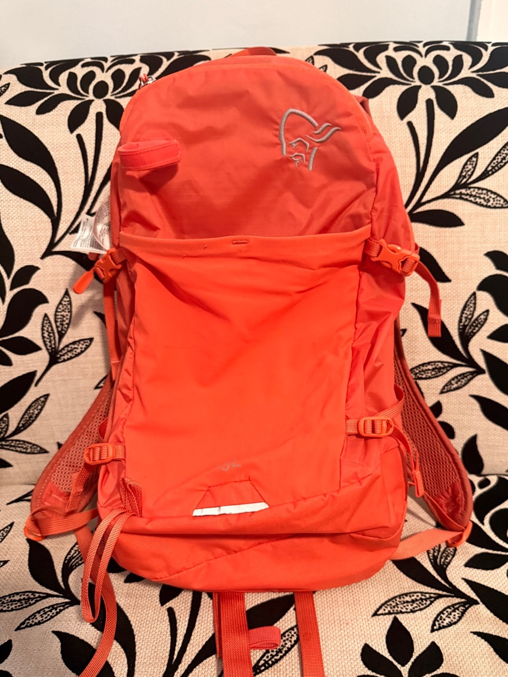 Norrona 15L Pack day hiking outdoor day backpack